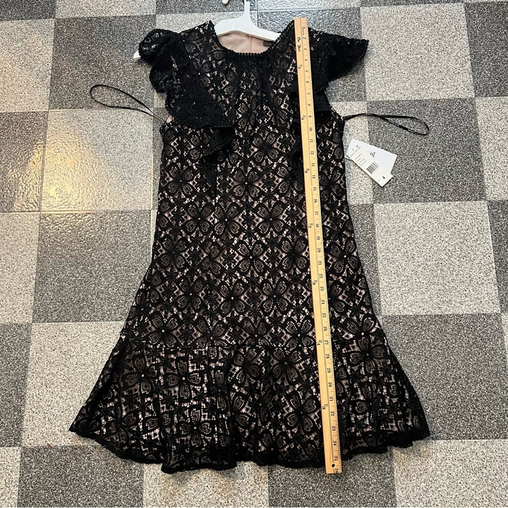 NWT Julia Jordon Black/Nude Lace Cocktail Midi Dress- Size 4 - Picture 3 of 12